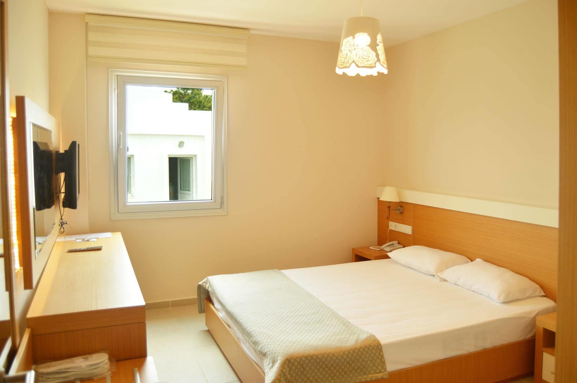 Dilekagaci Boutique Hotel And Beach Ortakent Eksteriør billede